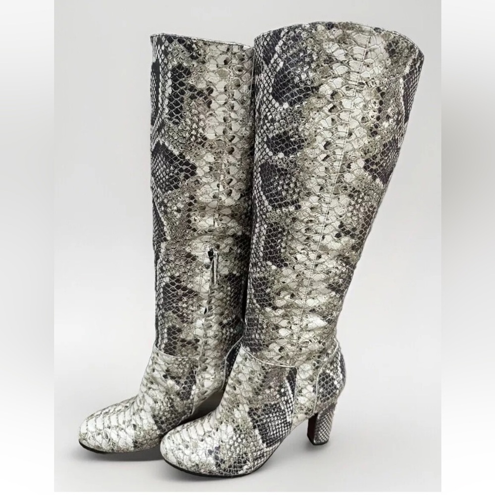 Sam Edelman SERAPHINA Knee High Boots Snake Womens 8.5 Roccia Almond Toe Heel